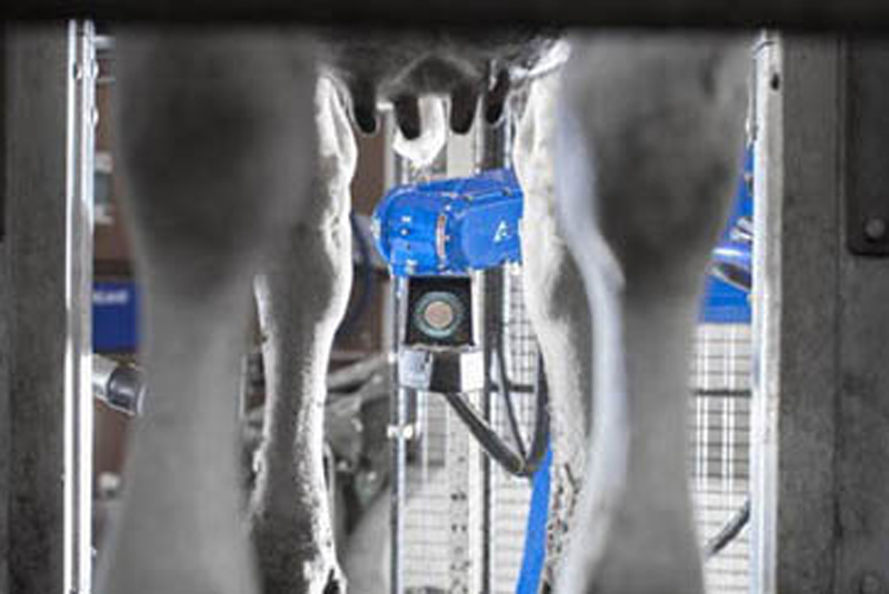 DeLaval teat spray robot TSR